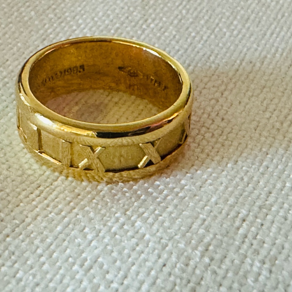 Tiffany & Co Atlas Band 18k 7mm